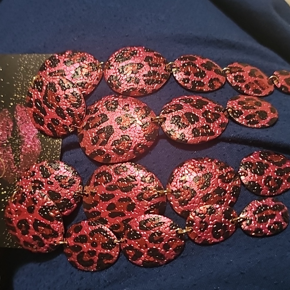 Pink Leopard Print Dangle Earrings